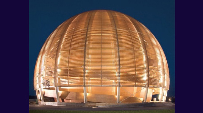 ダークマターの観測も続けるCERN